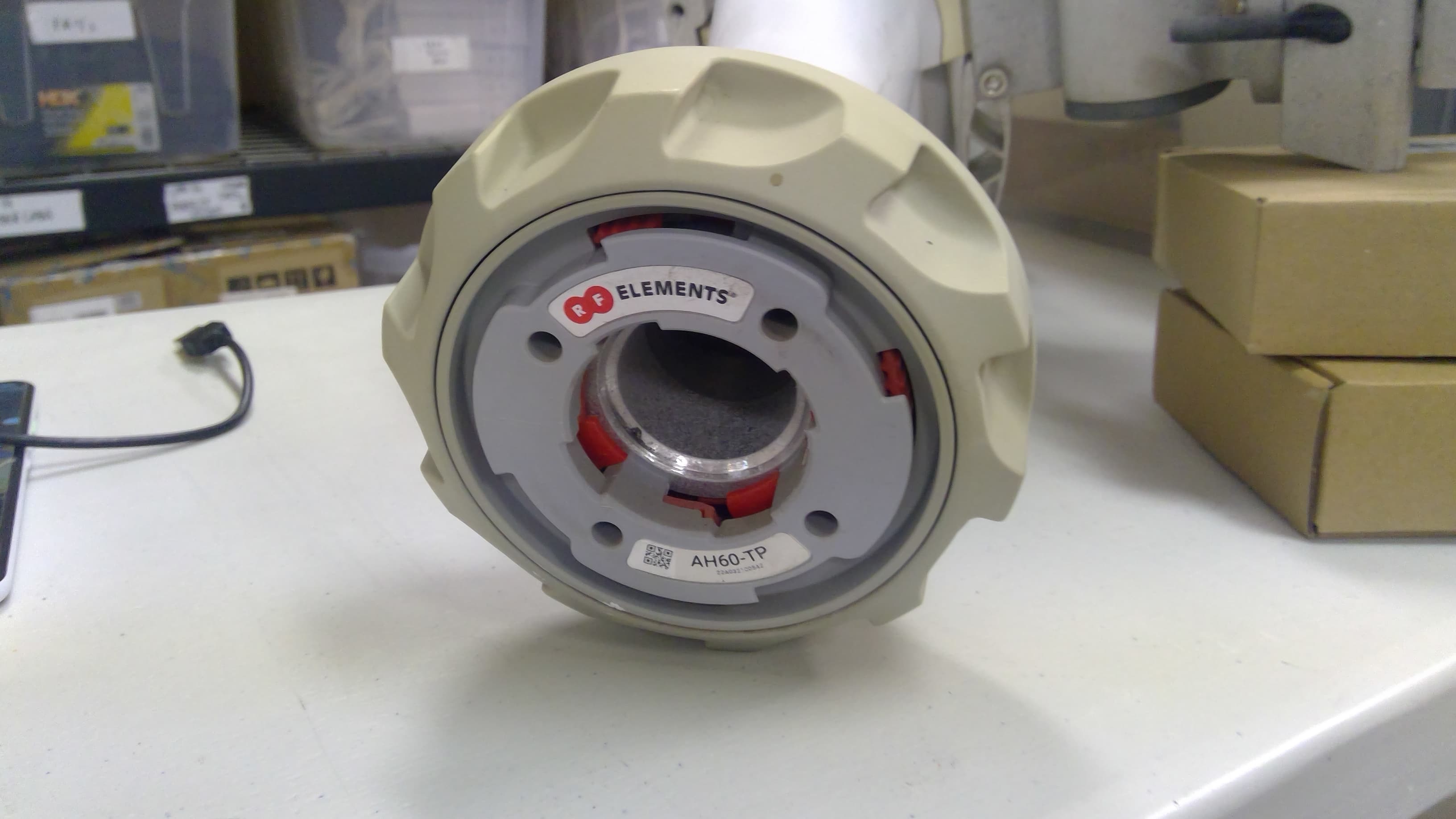 RF Elements 60° Asymmetrical Beam Antenna