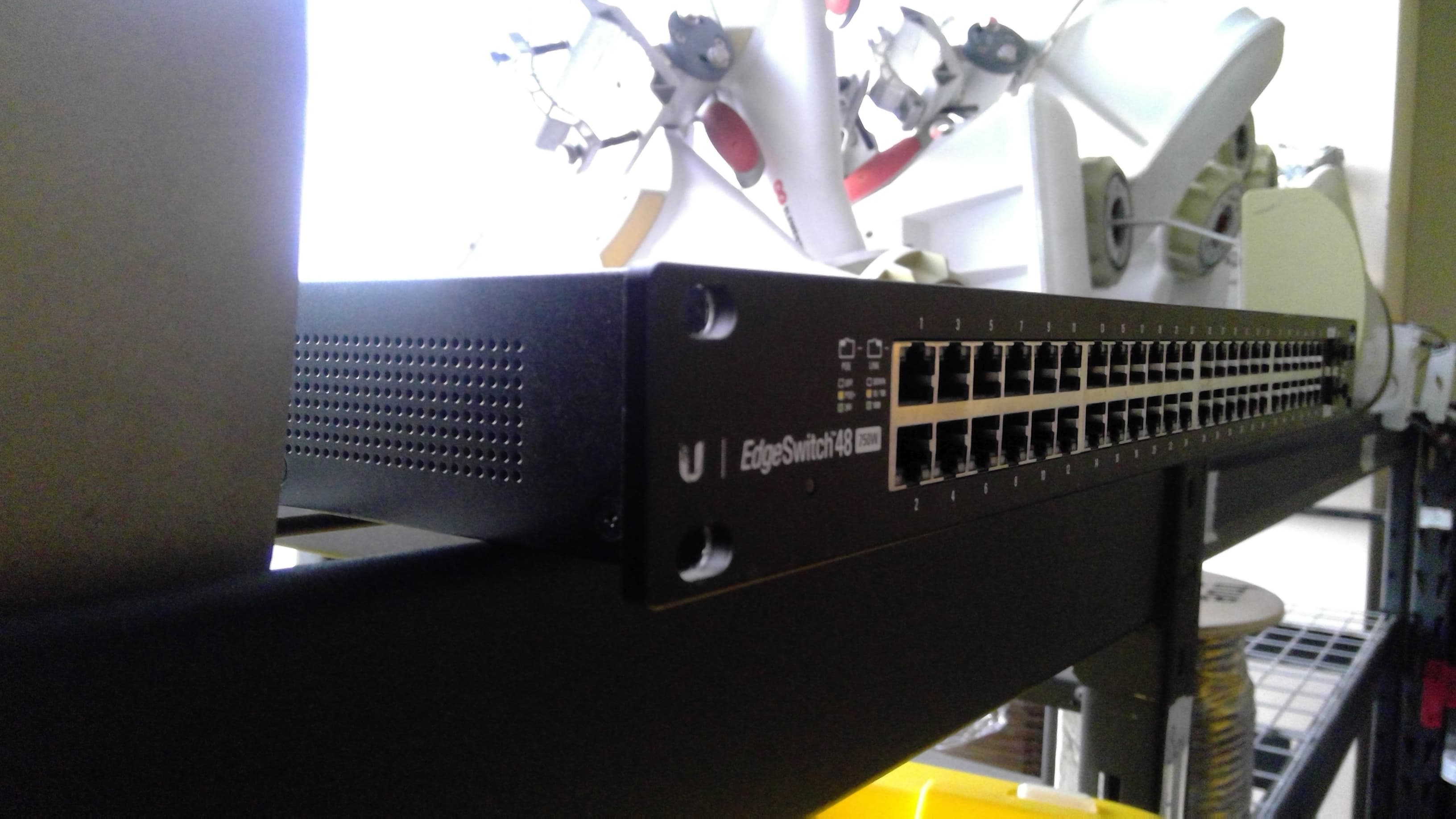 Ubiquiti EdgeSwitch 48 Port 750W